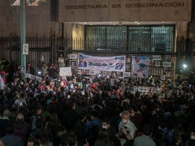 Las familias sufrimos y lloramos, pero exigimos verdad y justicia
