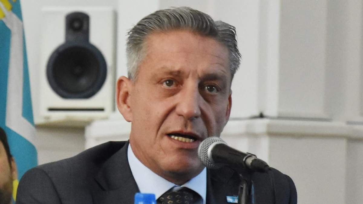 El gobernador de Chubut, Mariano Arcioni. Fuente: (Twitter)