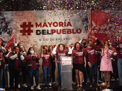 Morena se declara triunfador en 12 de 15 gubernaturas y en la Cámara de Diputados