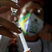 Brasil suspende la distribución de 12 millones de vacunas del laboratorio Sinovac