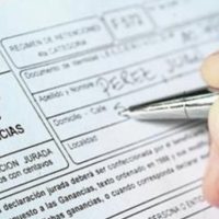 El Gobierno oficializó los cambios en el Impuesto a las Ganancias: quiénes y cuánto se paga