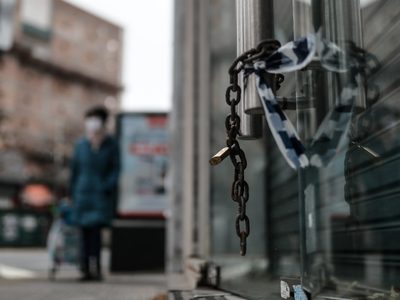Las ventas de comercios pyme se desplomaron un 27 % en julio