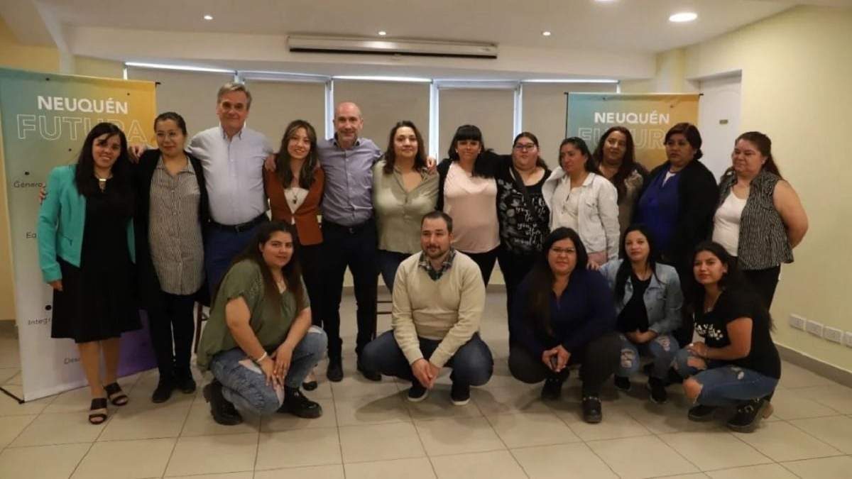 Referentes de Neuquén Futura en la presentación del espacio. Fuente: (Minuto Neuquén)