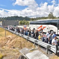 Mensaje a AMLO desde la caminata: 'El único show es el que se da en Palacio Nacional”