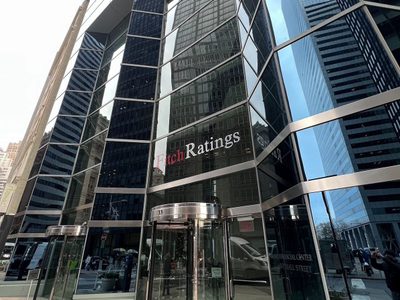 Banca mexicana está fuerte pese a narcolavado y guerra arancelaria: Fitch Ratings