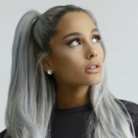 ¡Te acelera el corazón! Ariana Grande consiente a sus fans con esta osada publicación. ¡UPA!