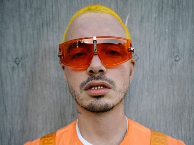 ¡Moda y música! El éxito de J Balvin definitivamente no conoce los límites. ¡Mirá los detalles!