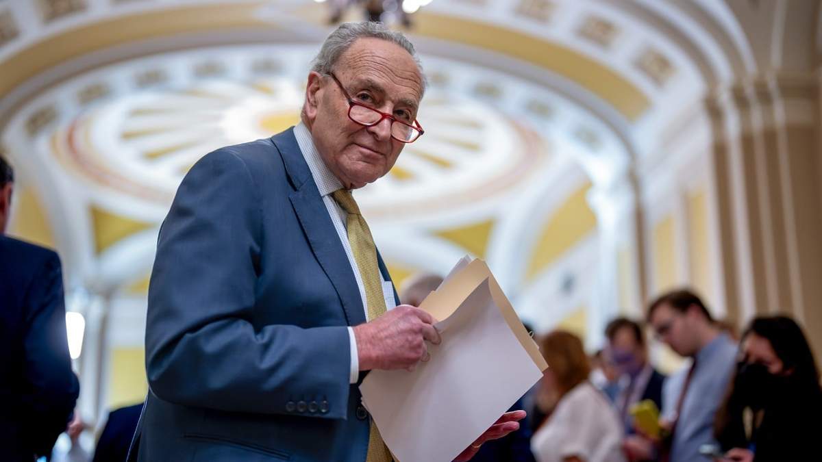 El líder de la mayoría en el Senado, el demócrata Chuck Schumer