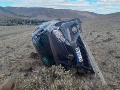 Las Coloradas: buscan a un vehículo que causó un vuelco y escapó sin asistir a las víctimas