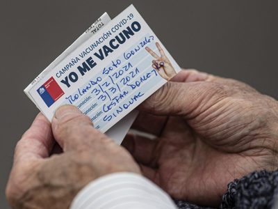 Chile espera alcanzar la inmunidad colectiva antes de terminar el mes de junio