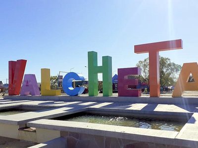Río Negro avanza con obras en Valcheta: licitarán la planta cloacal y continúan los proyectos de agua y salud