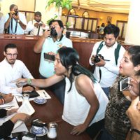Acusan promotoras a Óscar Cantón de no pagarles y quedarse con 2 mdp