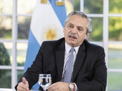 Alberto Fernández al Financial Times: “Francamente, no creo en los planes económicos”