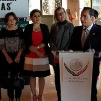 Solicitud de la renuncia de Ochoa Reza divide a diputados priistas