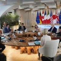 Estados Unidos y países europeos acuerdan congelar activos rusos en cumbre del G7