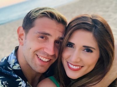 Un despliegue único: la descomunal sorpresa con la que Mandinha agasajó a Emiliano Martínez