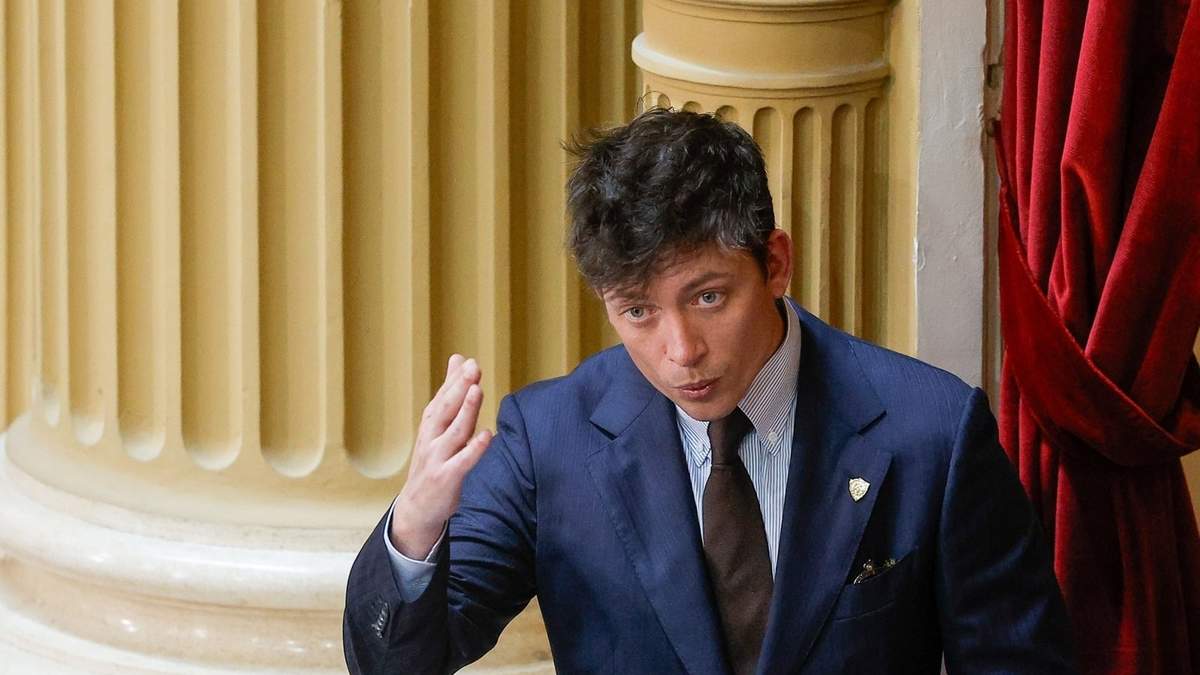 Santiago Caputo