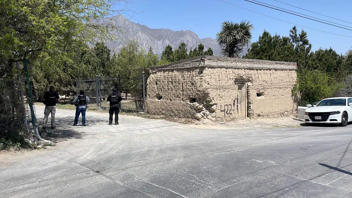 Agentes bloquearon el acceso al domicilio de "El Bronco"