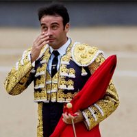 Escandalosa reaparición: la actitud de Enrique Ponce que produce un gran enojo en sus fans