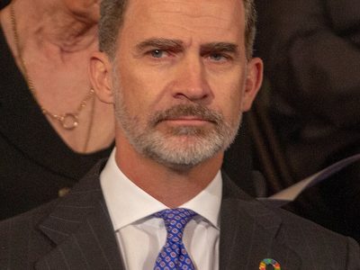 Peor que la prisión: el triste final que acompaña a la hermana del Rey Felipe