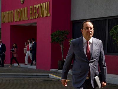 El INE ordena borrar de la conferencia mañanera el llamado de AMLO al "Plan C"