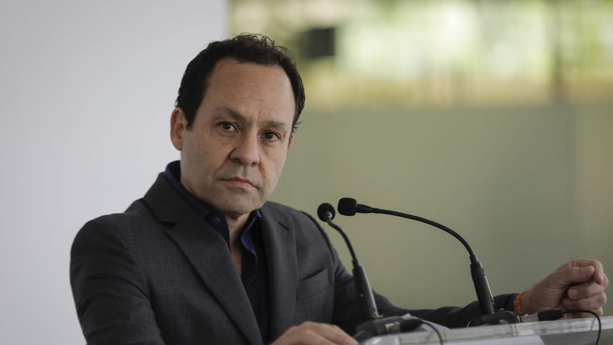 El senador Clemente Castañeda