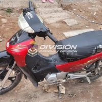Robó una moto y la ofrecía a en una toma vecina