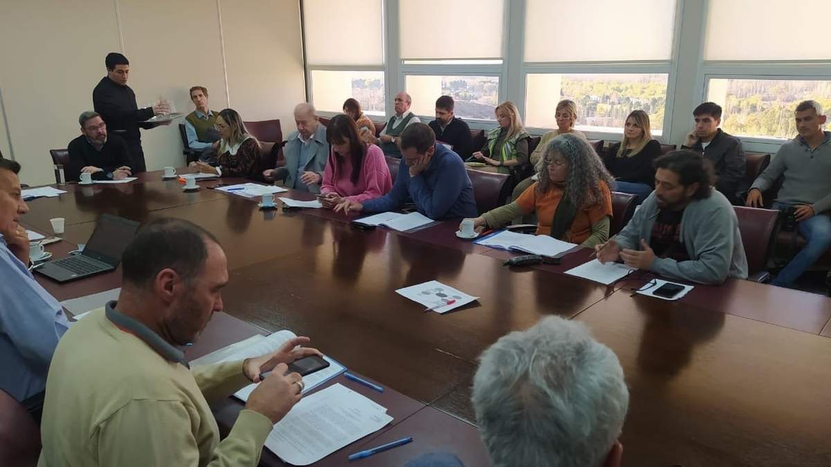 La Izquierda pidió pagar solo la deuda del ISSN con el FEDEN. Fuente: (Frente de Izquierda)