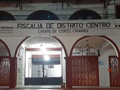 Arrojan bolsas negras con restos humanos en carretera de Chiapas; dejan narcomensajes