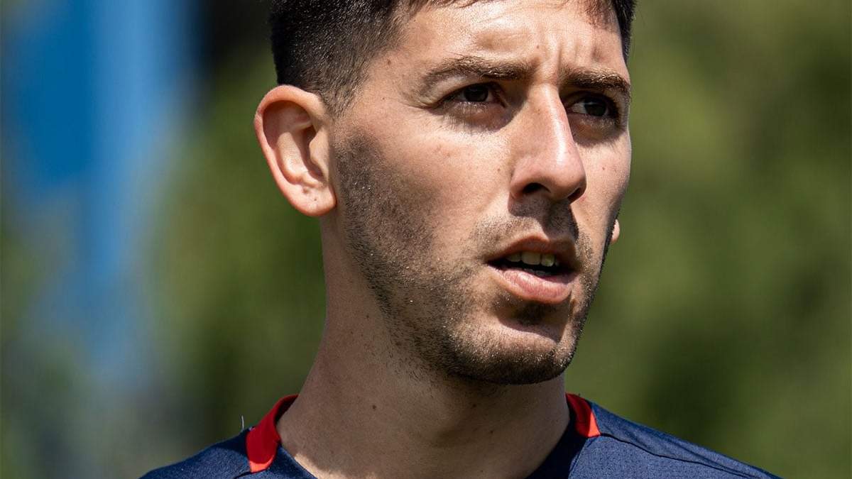 El sanrafaelino Gastón Hernández. El Tonga, listo para el partido de San Lorenzo.