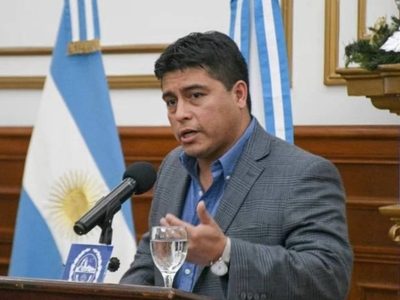 Santa Cruz: senadores rompen con Claudio Vidal y marcan distancia política