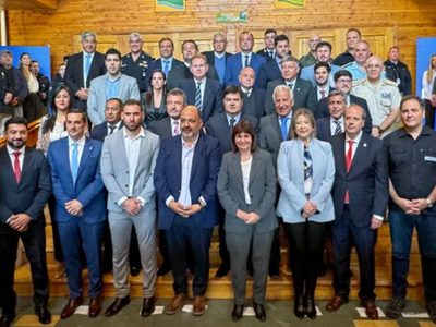 Bullrich lideró el IV Encuentro Nacional de Seguridad en Villa La Angostura