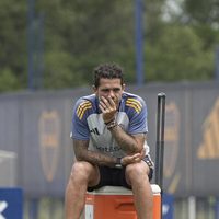 Con sorpresas en la nómina: los dos regresos en Boca para visitar a Huracán