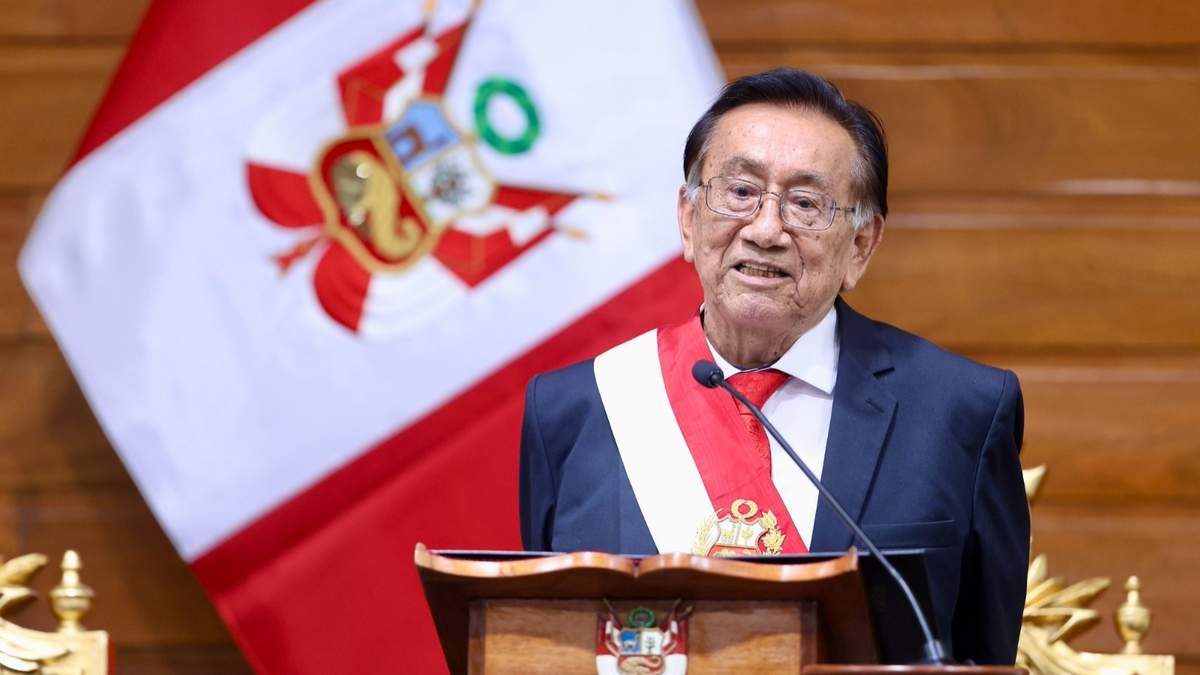 Balcázar. Nuevo presidente de Perú por luchas intestinas de los partidos