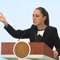 Es “completamente falso” que consulados mexicanos hagan política en Estados Unidos: Sheinbaum