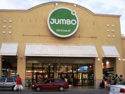 Murió un empleado de un hipermercado cuando iniciaba su jornada laboral