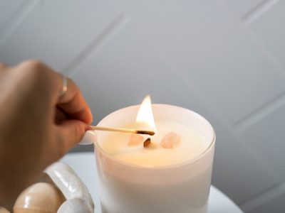 El ritual "mágico" para liberarte de la negatividad y alejar la envidia de tu vida