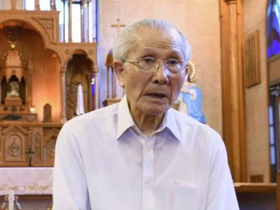 Un sobreviviente de la bomba atómica en Nagasaki, que dedicó su vida a la paz, muere a los 93 años