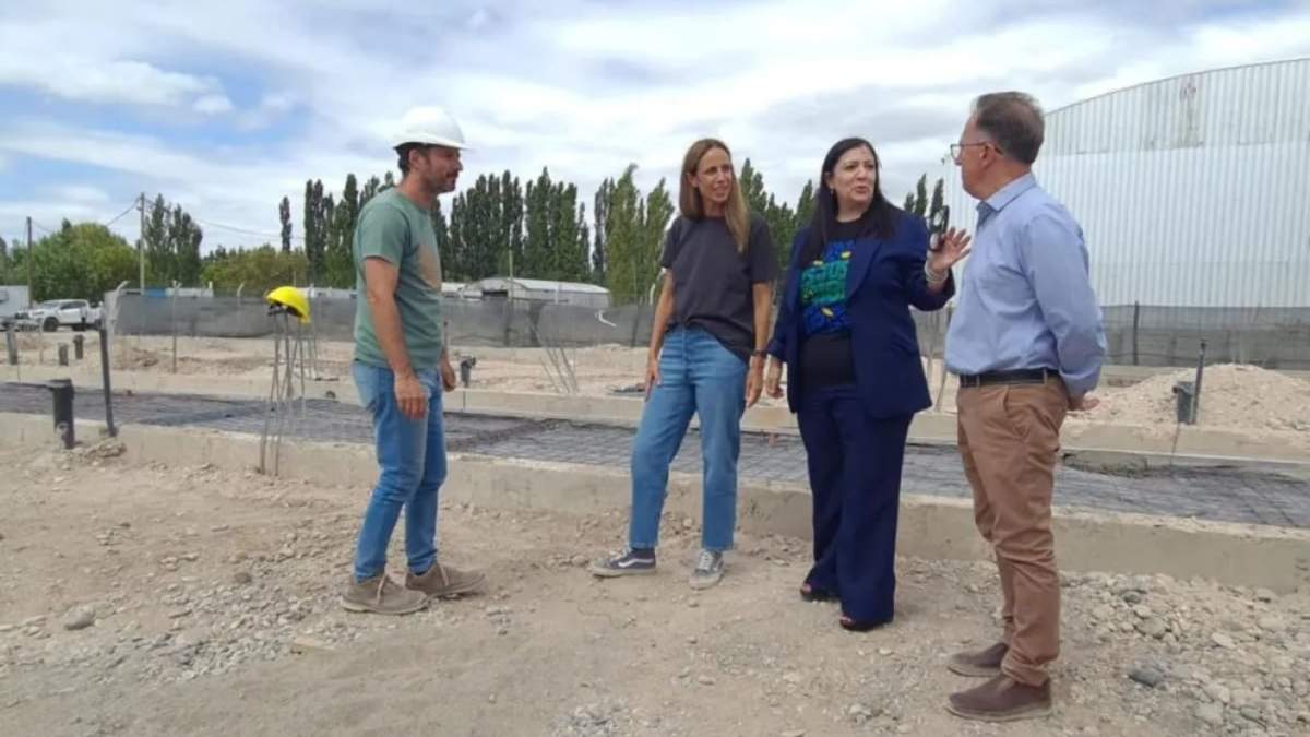 Soledad Martinez, con Tanya Bertoldi y Luis Bertolini