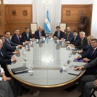 El Gobierno acepta cambios en la Ley ómnibus para que no fracase en el Congreso