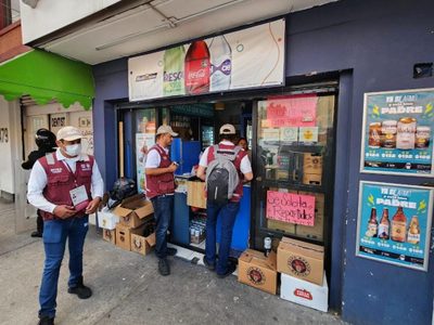 Cinco chelerías en Coyoacán son suspendidas por el Invea