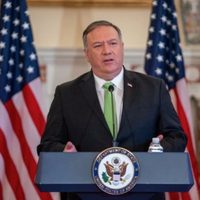Pompeo critica a Biden por haber sido la "vergüenza mundial" con su respuesta al globo espía chino