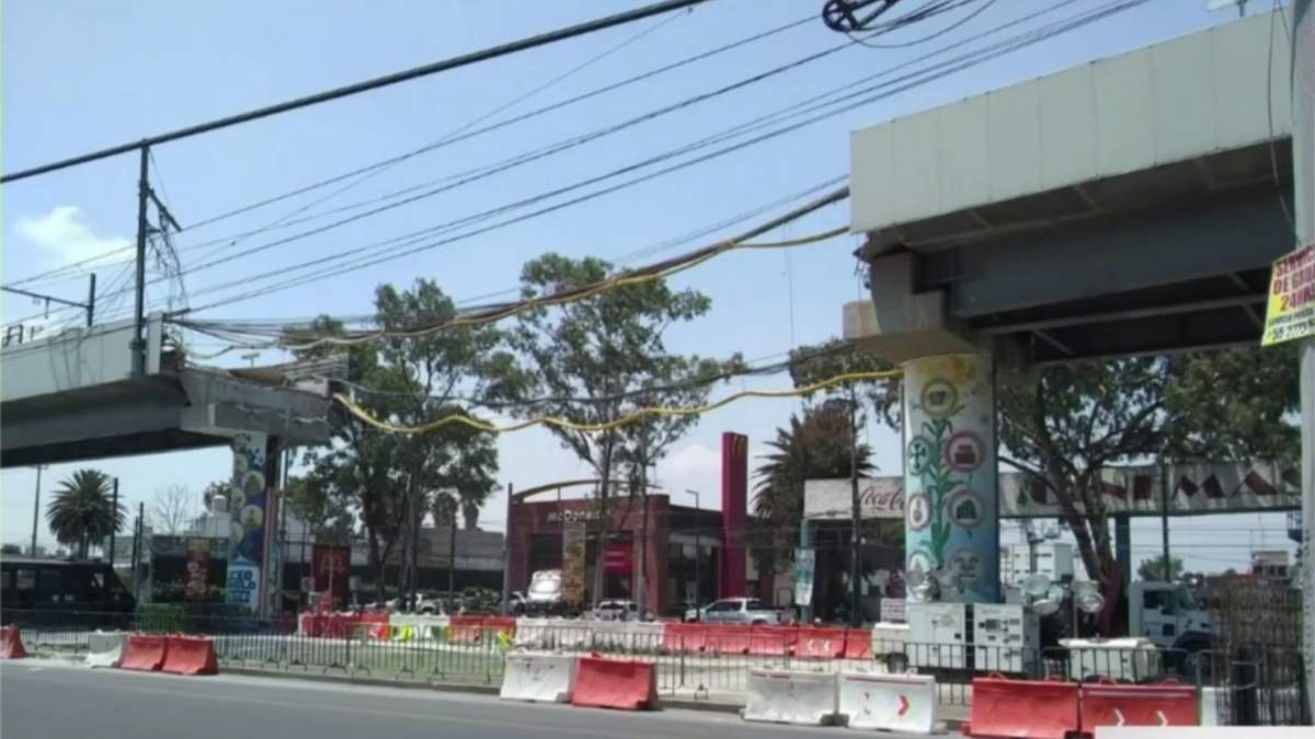 Las secciones del tramo siniestrado permanecieron sobre avenida Tláhuac desde el pasado 3 de mayo
