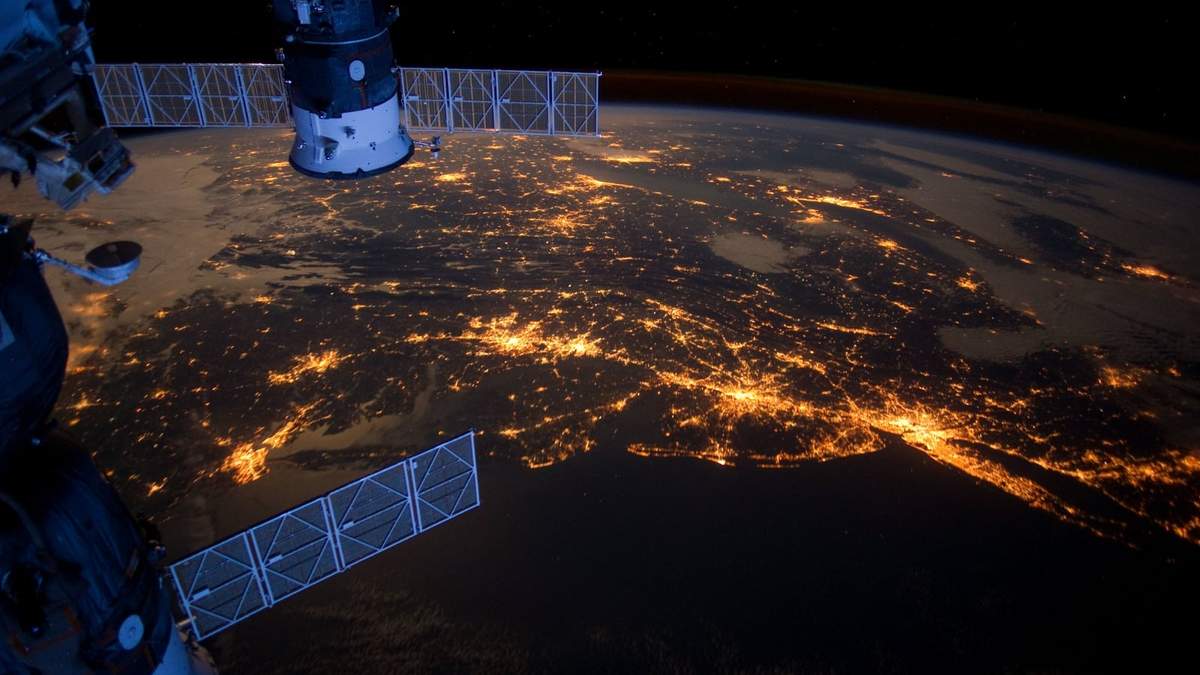 La Tierra desde la Estación Espacial Internacional. Fuente: (Twitter)