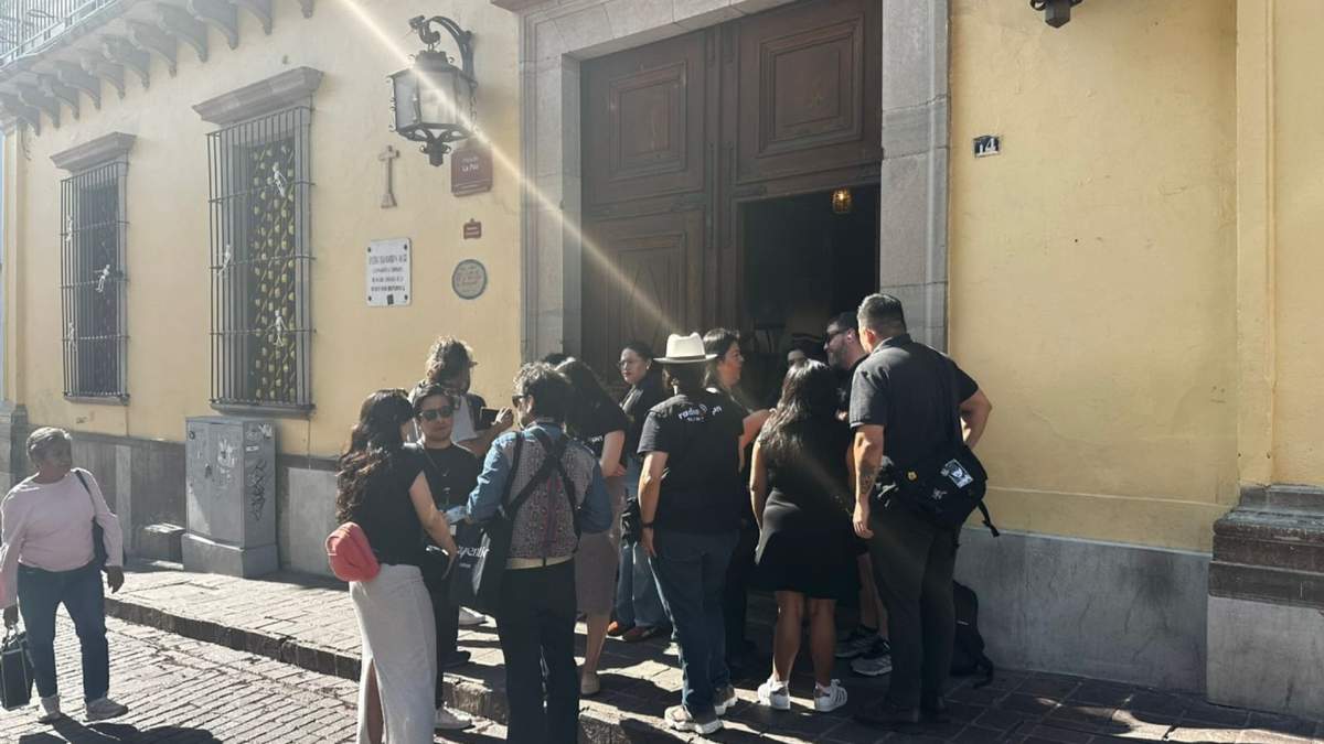 Las autoridades decidieron cambiar la conferencia de prensa habitual a un “Desayuno de Agradecimiento”