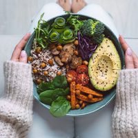Tomá nota: estos son los alimentos que te dan más energía antes y después de una rutina física