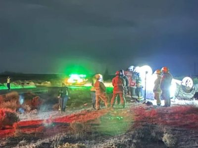 Volcaron con su automóvil en la ruta nacional 237 y salieron sin un rasguño