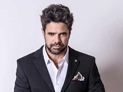 "Yo me tiré encima tuyo": confesó Carla Peterson y metió en problemas a Luciano Castro. ¡Qué lío!