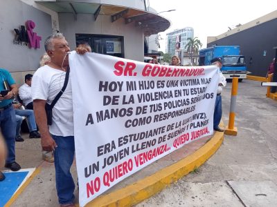 Vinculan a proceso a cuatro policías por el asesinato de universitario en Tabasco