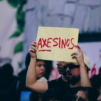 Periodistas musicales exigen que muerte de fotógrafos en Axe Ceremonia no quede impune